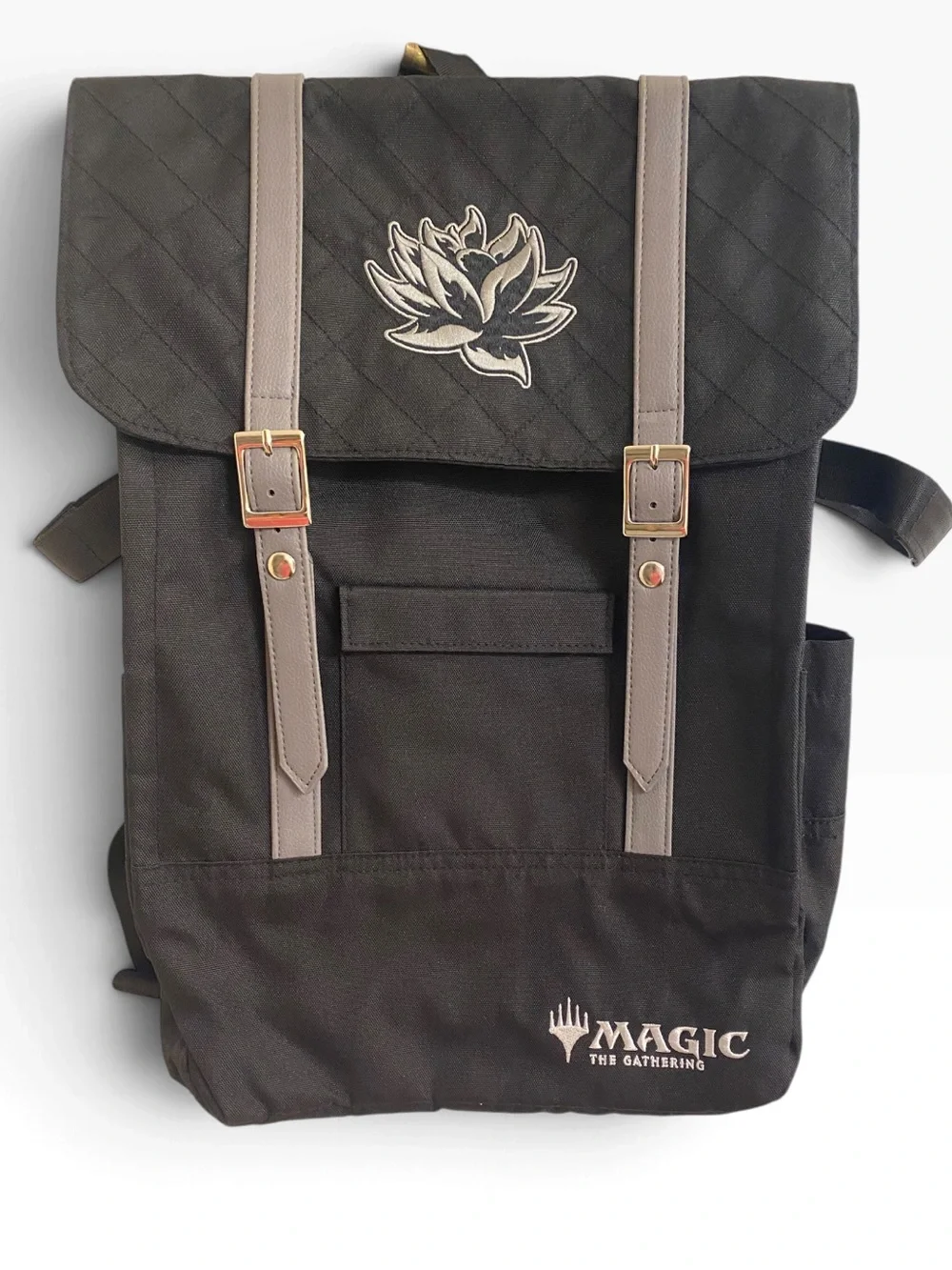 MAGIC THE GATHERING COLLECTORS BACKPACK BLACK AND GRAY LOTUS FLOWER BRAND NEW!